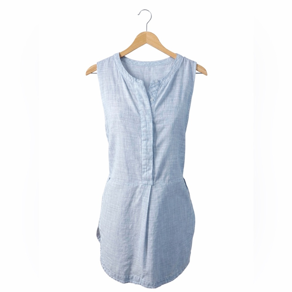 Lucky Brand Light Blue Cotton Tunic Top M Sleeveless Chambray Boho Blouse